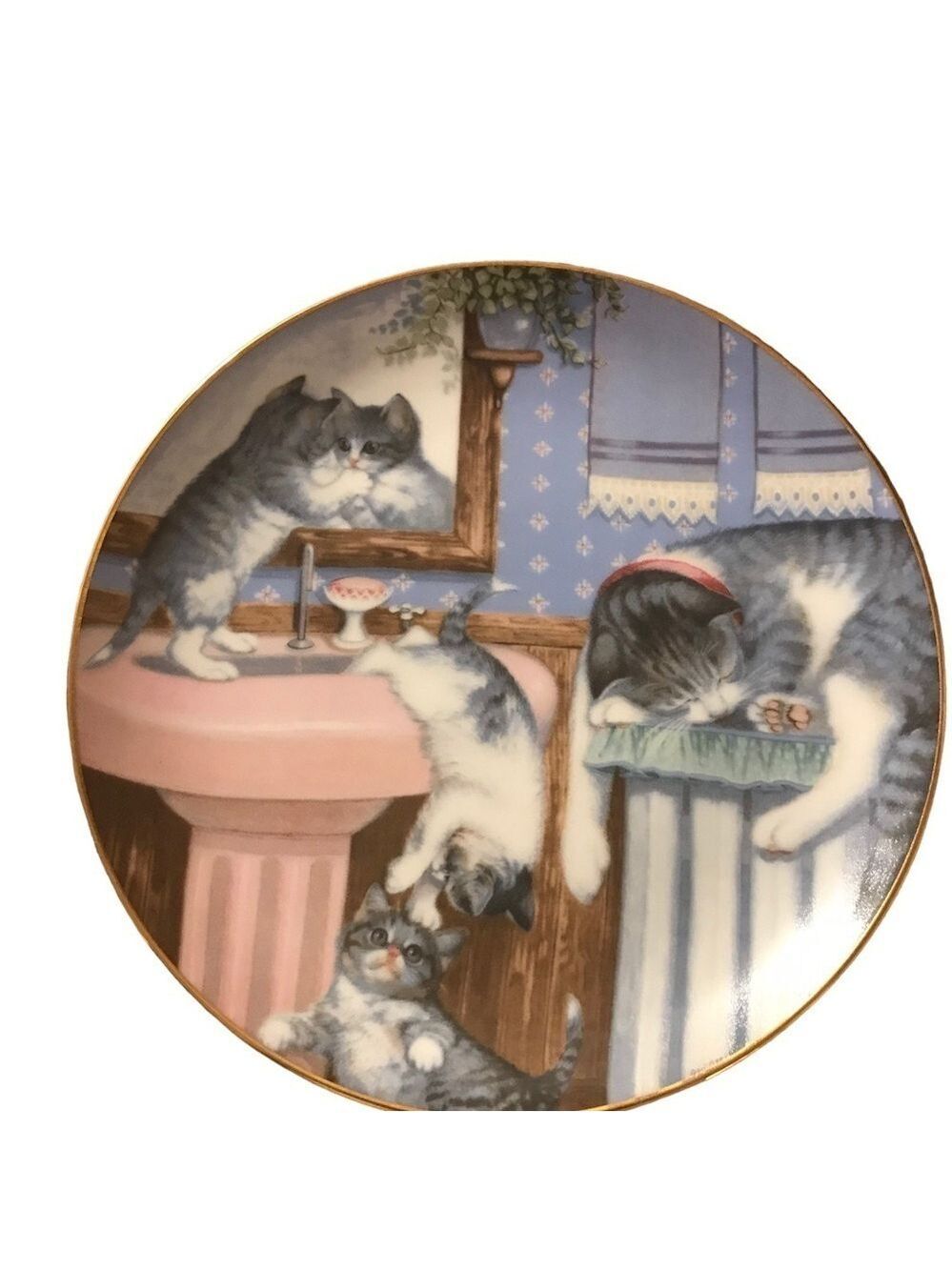 “Mischief Makers” by Gre Gerardi Plate, The Hamilton Collection, 1988 Grey Cats